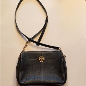 TORY BURCH BLACK CROSSBODY